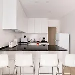Cozy And Modern Flat In 公寓