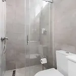 Cozy And Modern Flat In *