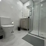 Cozy And Modern Flat In Lisboa