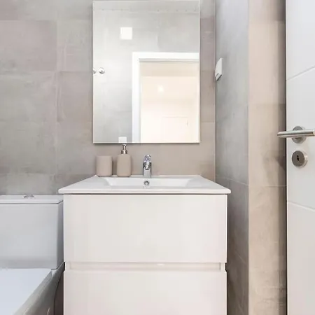Apartamento Cozy And Modern Flat In Lisboa
