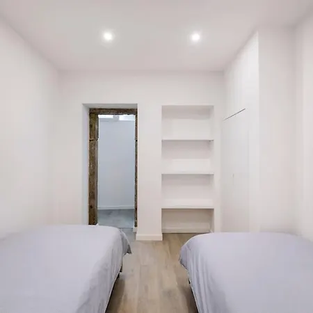 Апартаменты Cozy And Modern Flat In Лиссабон