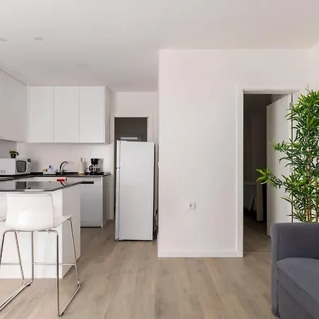 Cozy And Modern Flat In * Лиссабон